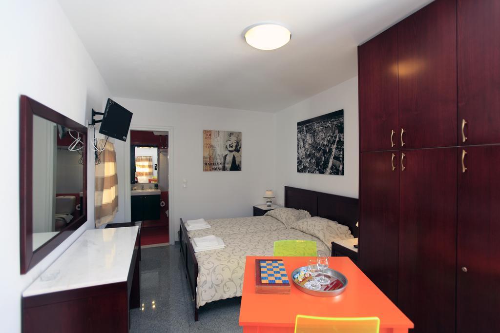 Stegadi Apartments Sikinos Room photo