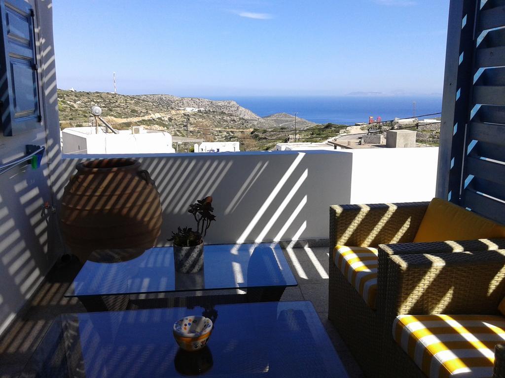 Stegadi Apartments Sikinos Exterior photo
